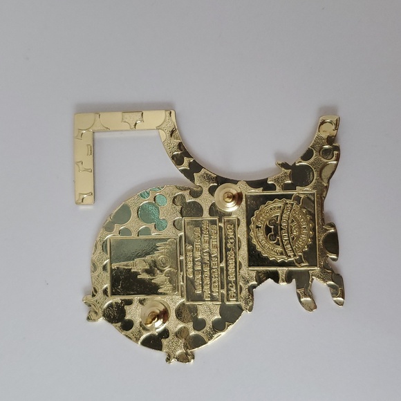 WDW 50th Anniversary Pin With Chip And Dale - Picture 2 of 3